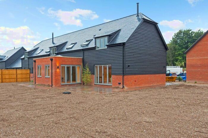 4 Bedroom Semi-Detached House For Sale In Home Farm Close, Tidworth, Wiltshire, SP9