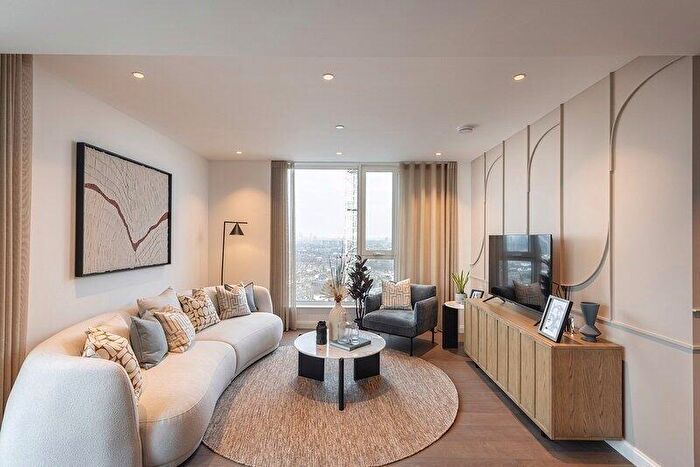 1 Bedroom Flat For Sale In Oval Village, Kennington Lane, SE11