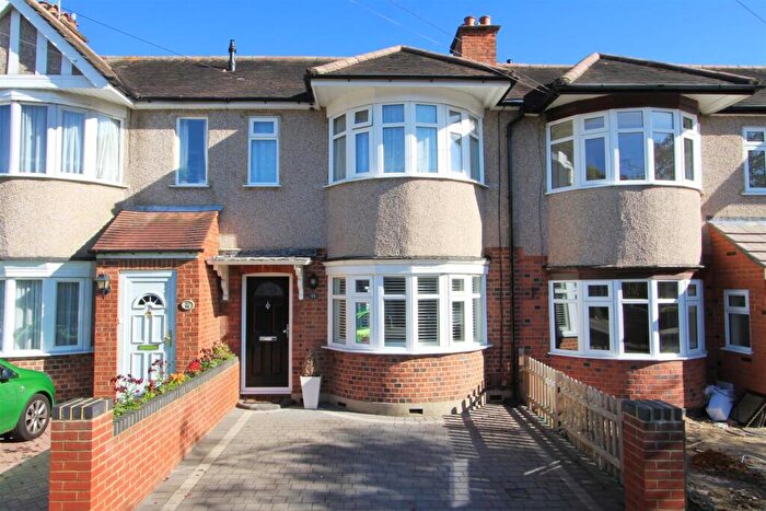 2 Bedroom Terraced House For Sale In Cottingham Chase, Ruislip, HA4