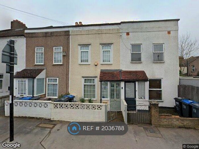 2 Bedroom Terraced House To Rent In Denmark Road, London, SE25
