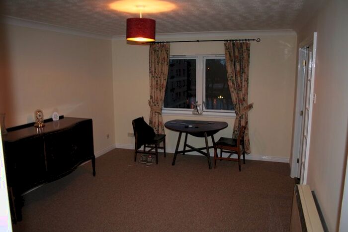 2 Bedroom Flat To Rent In Postern Close, York, YO23
