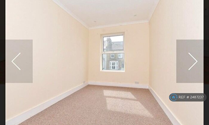 4 Bedroom Semi-Detached House To Rent In Margate Road, Ramsgate, CT11