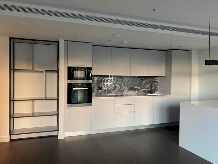 2 Bedroom Flat To Rent In Fountain Park Way, London, W12