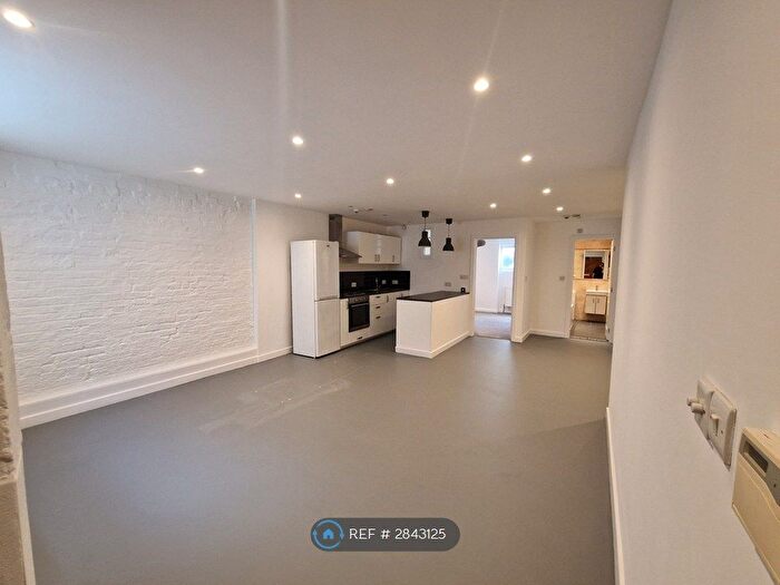 2 Bedroom Flat To Rent In Hindsleys Place, London, SE23