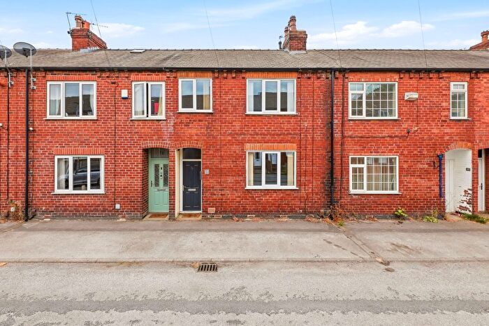 3 Bedroom Terraced House To Rent In Ellins Terrace, Normanton, WF6