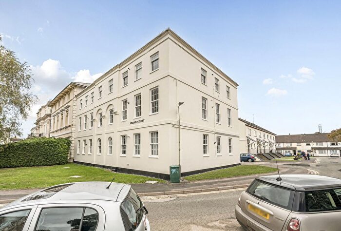 2 Bedroom Flat For Sale In Cedar Court Road, Cheltenham, Gloucestershire, GL53