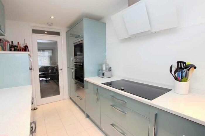 3 Bedroom Flat To Rent In Grovelands, Peterborough, PE3