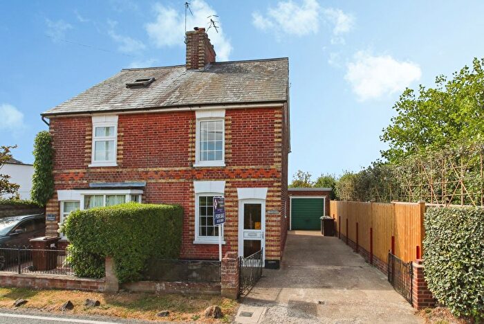 3 Bedroom Semi Detached House For Sale In Ashes Lane, Hadlow, Tonbridge, Kent, TN11