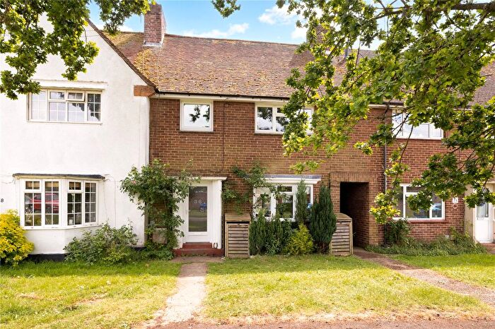 4 Bedroom Terraced House For Sale In Dodds Park, Brockham, Betchworth, Surrey, RH3