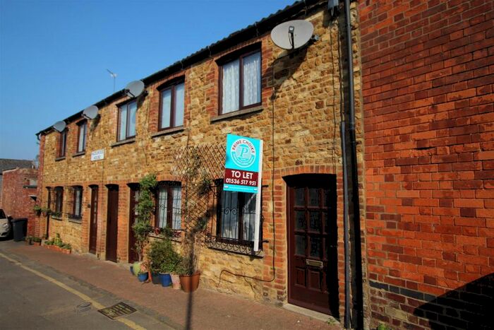 1 Bedroom Terraced House To Rent In Hazelwood Lane, Kettering, Northants, NN16