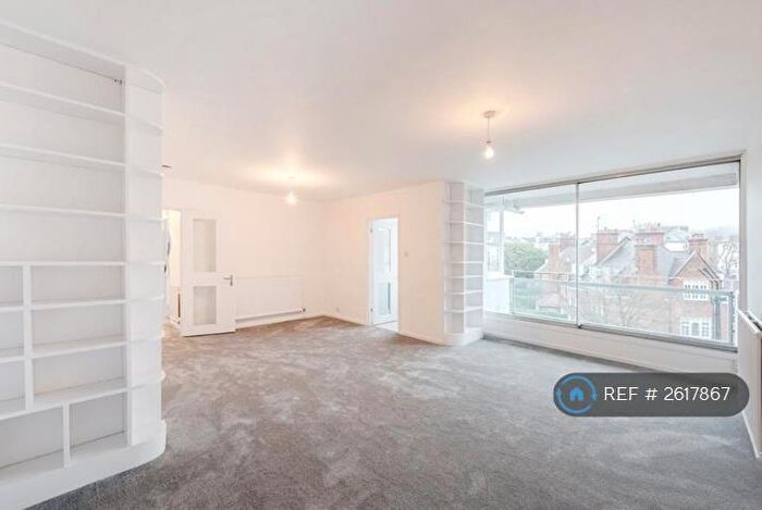 2 Bedroom Flat To Rent In Lowlands, London, NW3