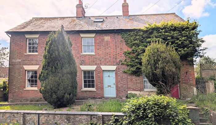 2 Bedroom Terraced House To Rent In Mill Street, Wantage, OX12