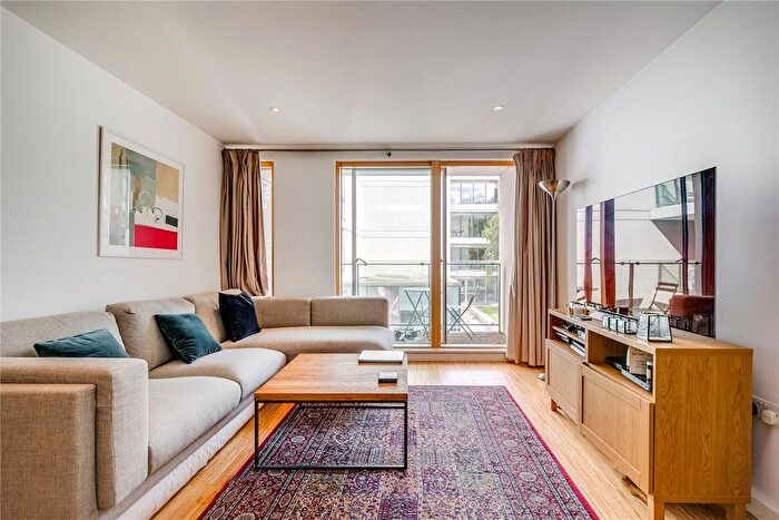 1 Bedroom Flat To Rent In Wingate Square, Clapham, SW4
