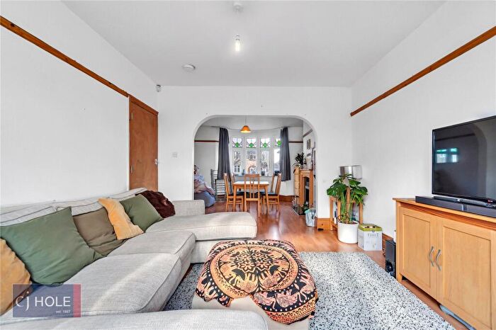 4 Bedroom Terraced House To Rent In Monks Park Avenue, Horfield, Bristol, BS7