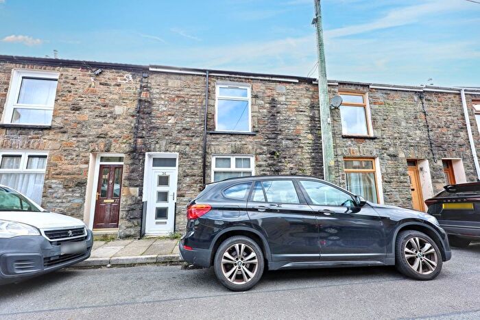 3 Bedroom Terraced House For Sale In Union Street, Ferndale, Mid Glamorgan, CF43