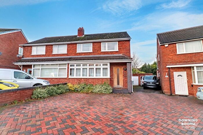 3 Bedroom Semi Detached House For Sale In Bankside Crescent, Sutton Coldfield, B74