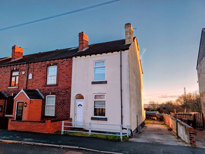 2 Bedroom Terraced House To Rent In Canal Lane, Wakefield, West Yorkshire, WF3