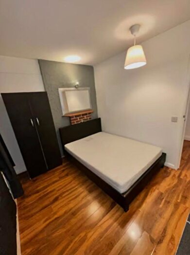 3 Bedroom Flat To Rent In Northwood Hall, London, N6