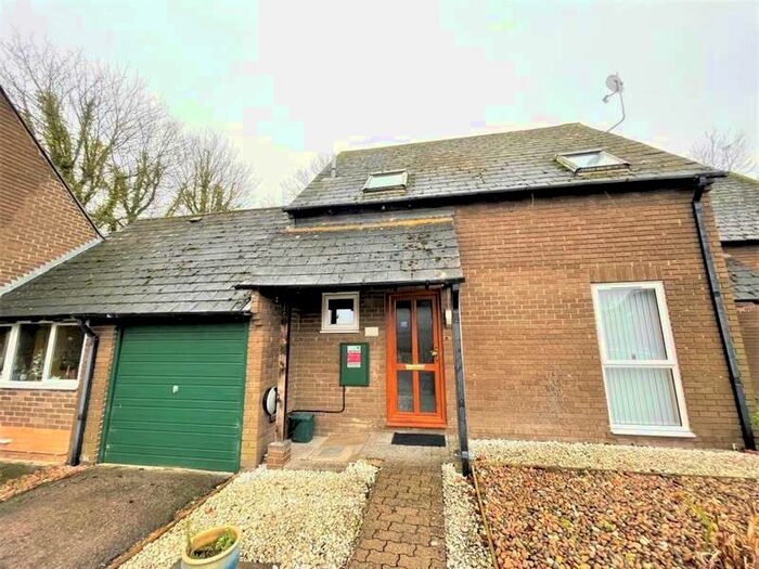 3 Bedroom Semi-Detached House To Rent In Didcot, Oxfordshire, OX11