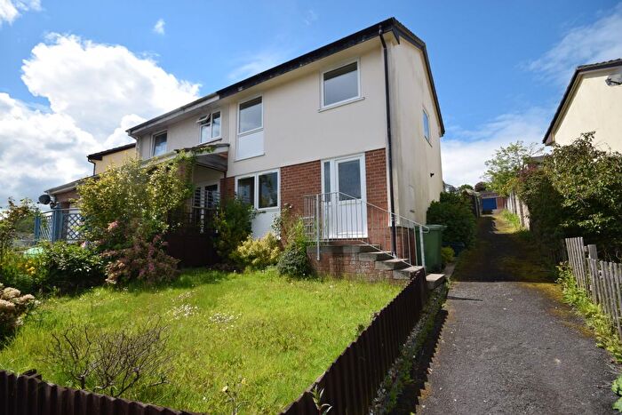 3 Bedroom Detached House To Rent In Castle Hill Gardens, Torrington, Devon, EX38