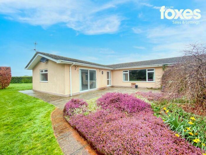 1 Bedroom Semi-Detached Bungalow To Rent In Ringwood Road, , Longham, BH22