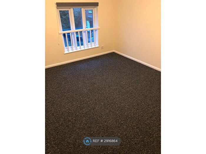 1 Bedroom Terraced House To Rent In Overthorpe Close, Knaphill, Woking, GU21