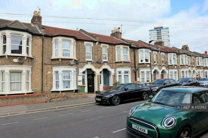 1 Bedroom Flat To Rent In Cambus Road, London, E16