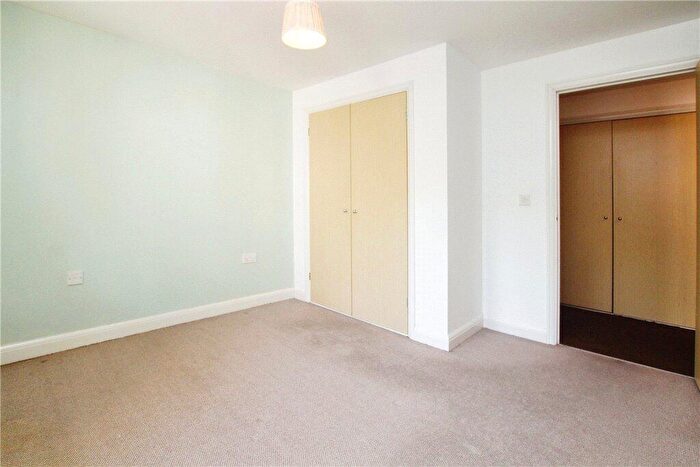 1 Bedroom Apartment For Sale In Yeoman Close, Ipswich, Suffolk, IP1