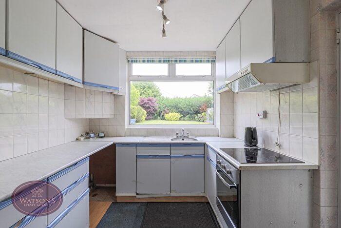 2 Bedroom Detached House For Sale In Horsendale Avenue, Nuthall, Nottingham, NG16