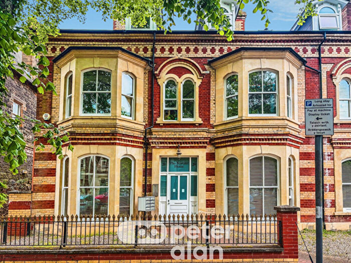 1 Bedroom Apartment To Rent In Plasnewydd House, The Parade, Roath, Cardiff, CF24