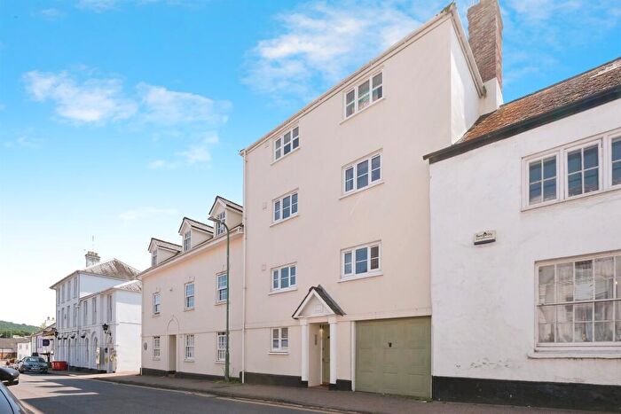2 Bedroom Apartment For Sale In Glendower Street, Monmouth, NP25