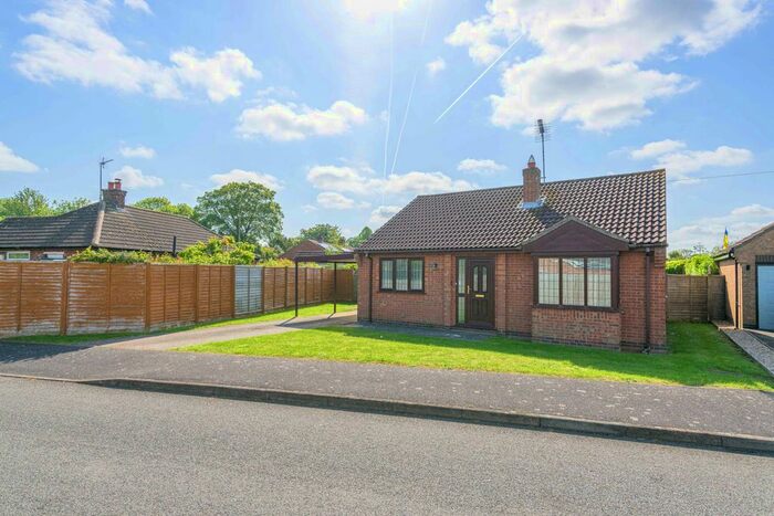 2 Bedroom Detached Bungalow For Sale In Lancaster Close, Great Steeping, PE23