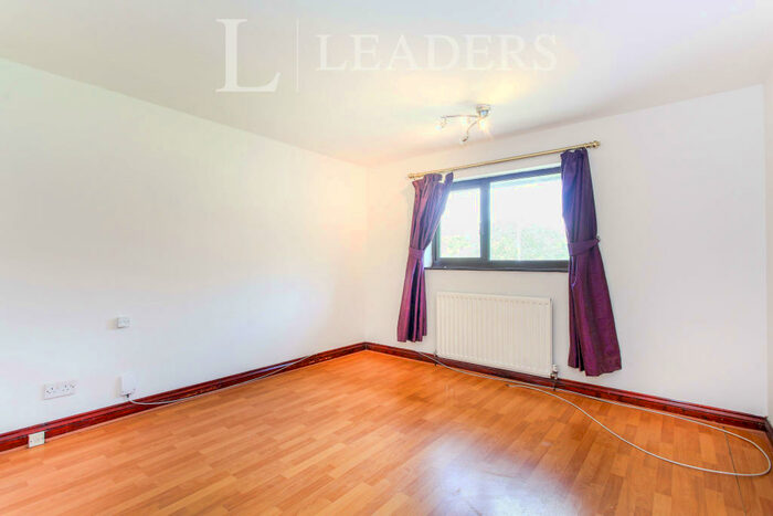 3 Bedroom End Of Terrace House To Rent In Adkins Street, Sneyd Green, ST6