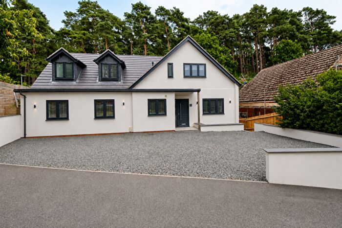 4 Bedroom Detached House For Sale In Furzehill Crescent, Crowthorne, RG45