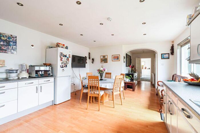 5 Bedroom Detached House For Sale In Stuart Green, Edinburgh, EH12
