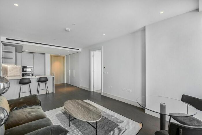 1 Bedroom Flat To Rent In Houndsditch, London, EC3A