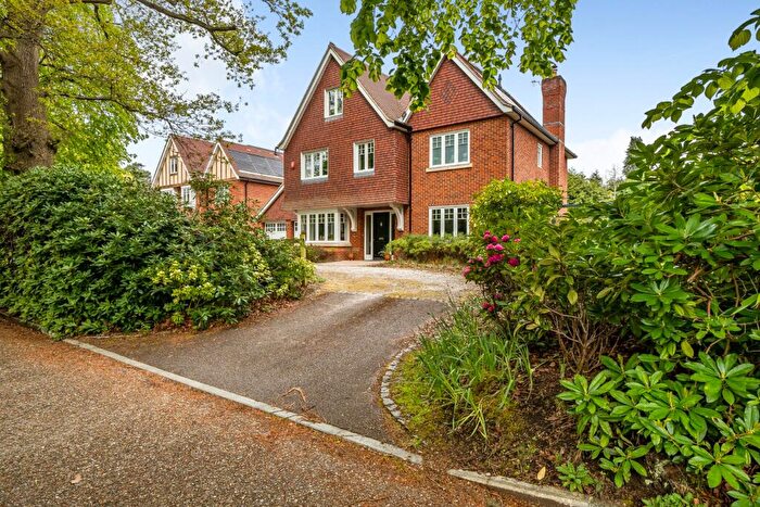 5 Bedroom Detached House For Sale In Woodham Waye, Woodham, Surrey, GU21