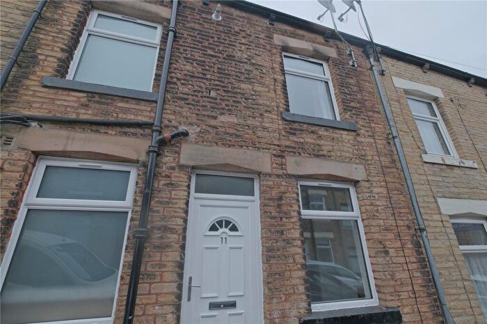 1 Bedroom Terraced House To Rent In Alice Street, Barnoldswick, Lancashire, BB18