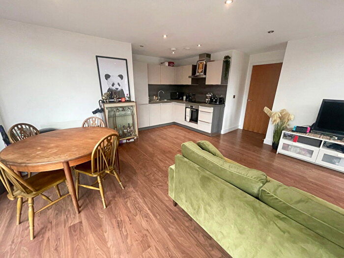 2 Bedroom Apartment To Rent In Kennedy Building, Murray Street, Ancoats, Manchester, M4