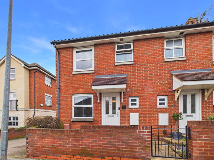 3 Bedroom Semi Detached House For Sale In Adair Road, Ipswich, IP1