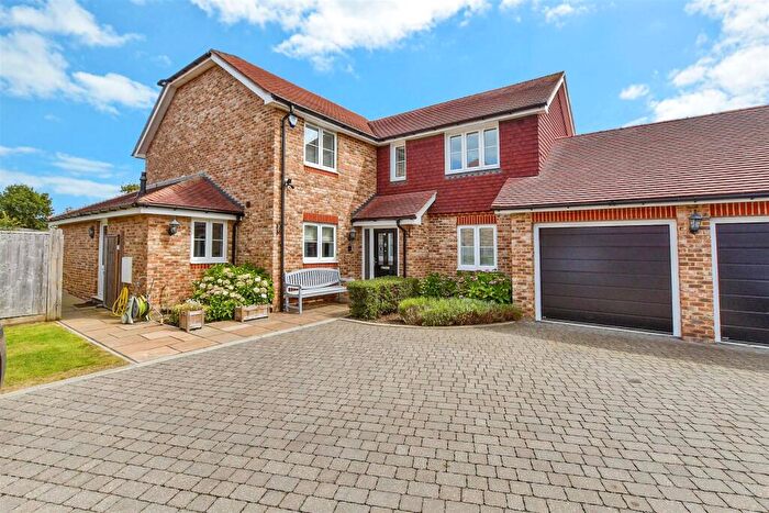 5 Bedroom Detached House For Sale In Valdene Close, Sutton Valence, Maidstone, Kent, ME17