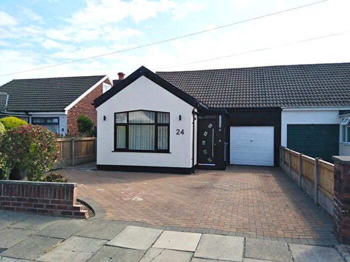 2 Bedroom Semi-Detached Bungalow For Sale In Fernwood Avenue, Thornton-Cleveleys, FY5