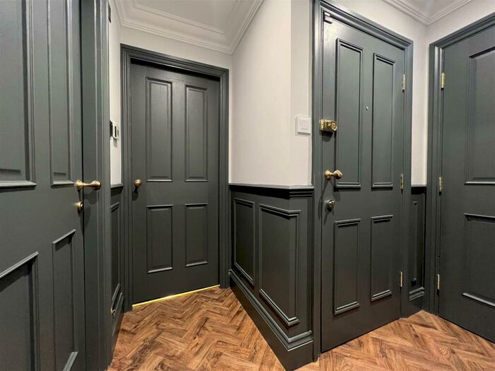 2 Bedroom Flat To Rent In Clyde Road, , West Didsbury, Manchester, M20