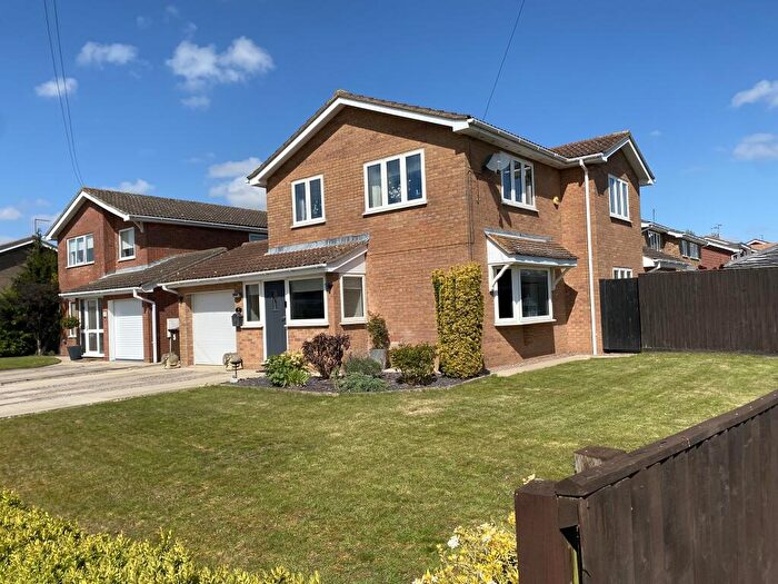 3 Bedroom Detached House For Sale In Farmers Gate, Holbeach, PE12