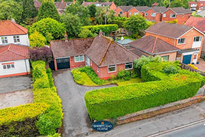 3 Bedroom Detached Bungalow For Sale In Broad Lane, Tile Hill, Coventry, CV5