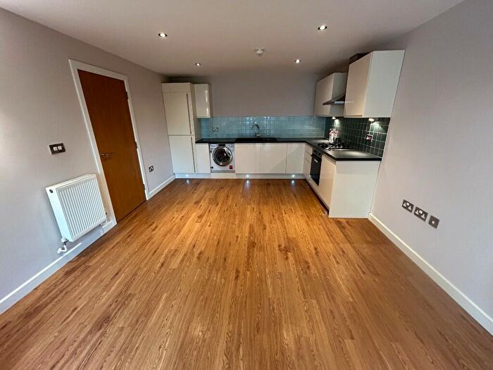 2 Bedroom Apartment To Rent In Barton Vale, Bristol, BS2
