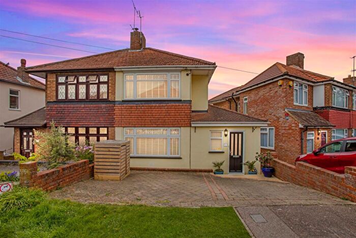 2 Bedroom Semi Detached House To Rent In Langley Avenue, Hemel Hempstead, HP3