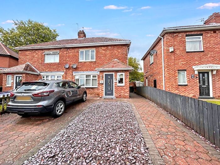 2 Bedroom Semi-Detached House For Sale In Clousden Drive, Forest Hall, Newcastle Upon Tyne, NE12