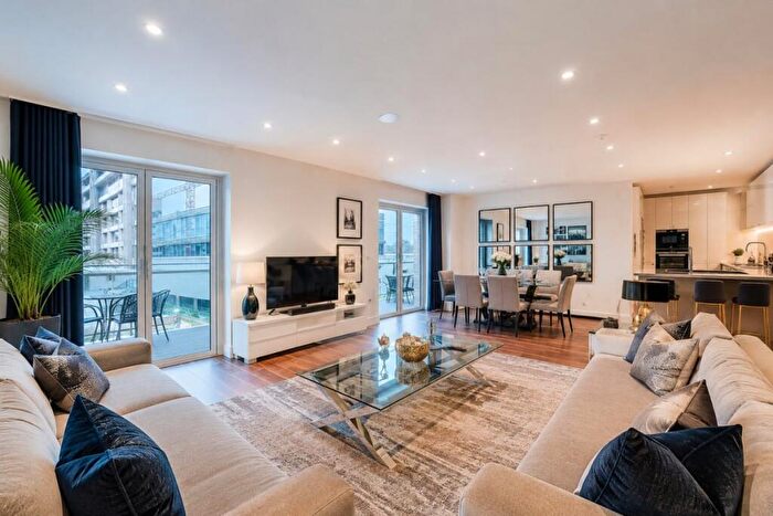 3 Bedroom Flat For Sale In New Drum Street, Whitechapel, E1