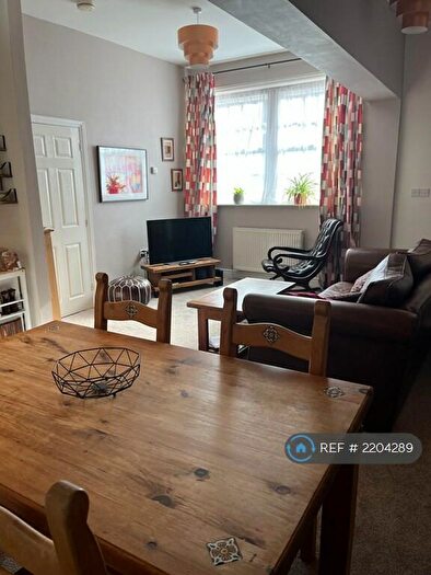 2 Bedroom Flat To Rent In Hitchin Street, Baldock, SG7